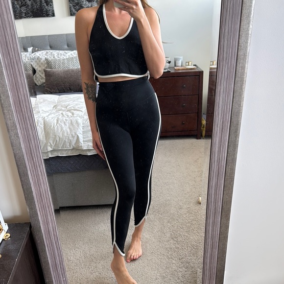 aerie Pants - Black and White Athletic Set